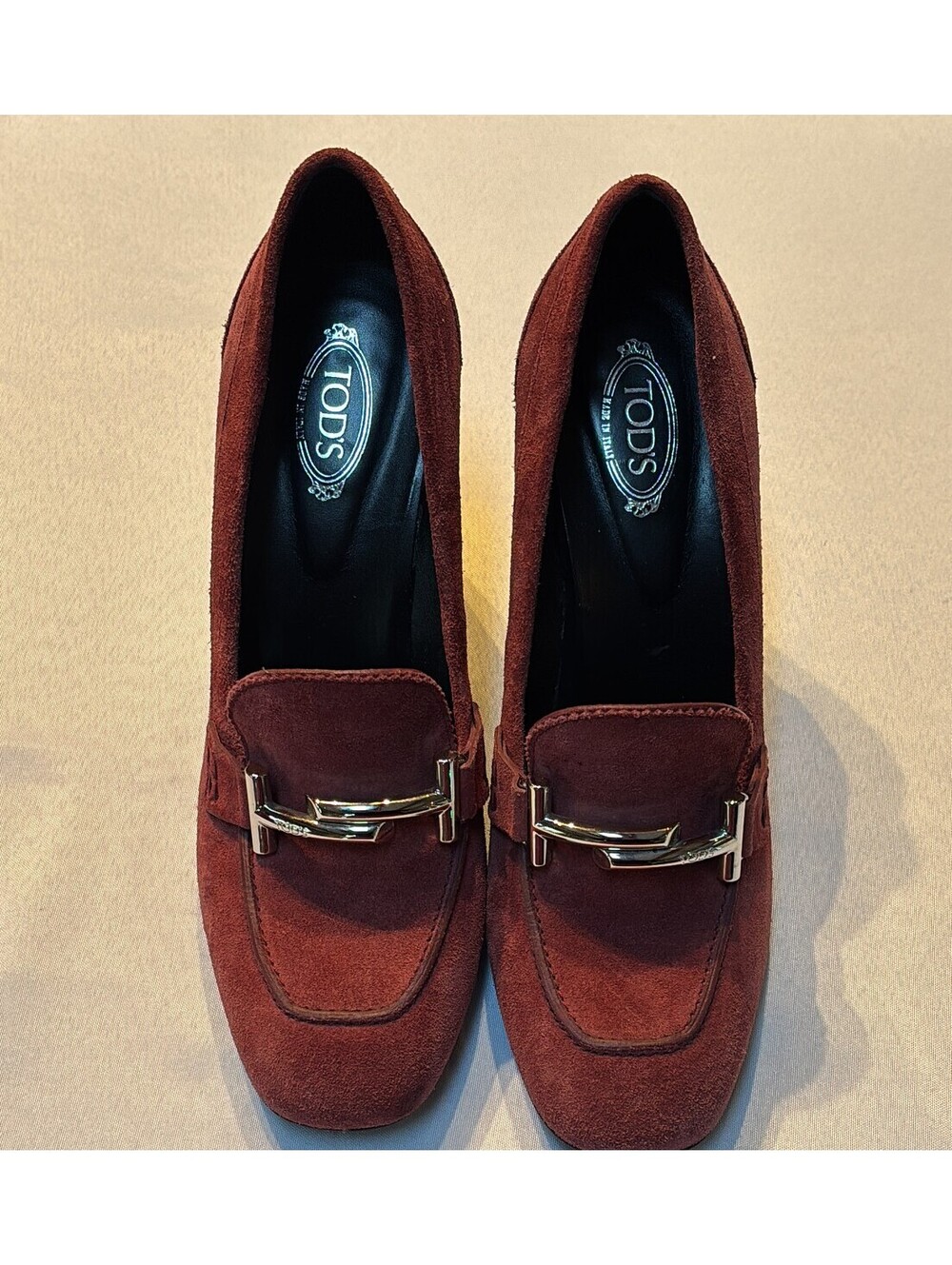 Tod's T Timeless Suede Heeled Loafers Burgundy Gold T Hardware Womens Sz 8